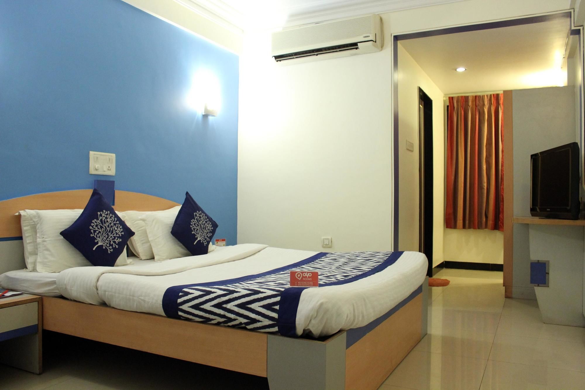 Oyo Rooms Hubli Exterior photo