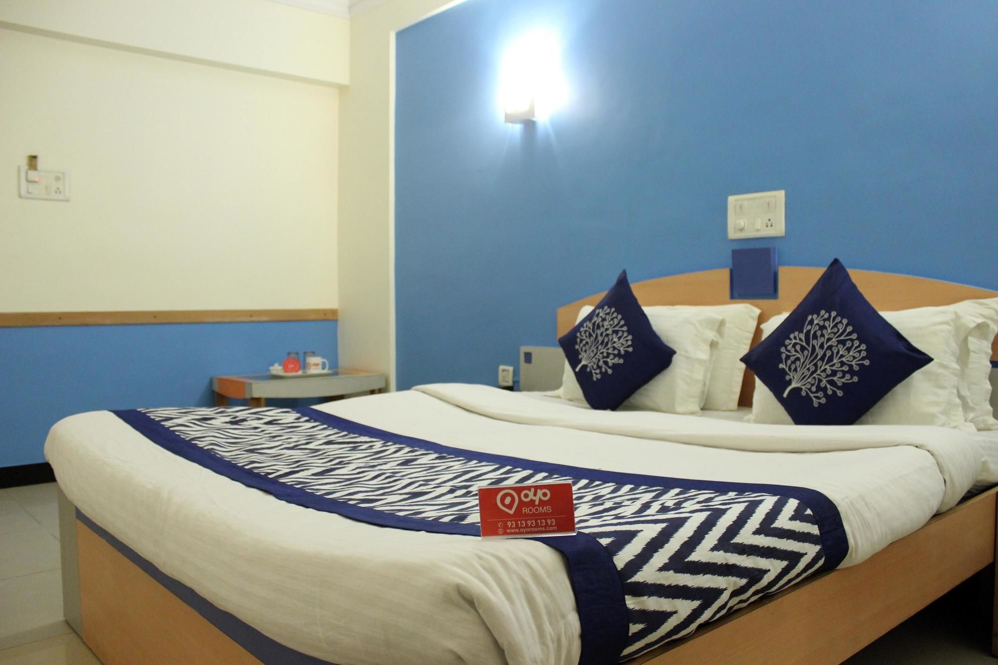 Oyo Rooms Hubli Exterior photo