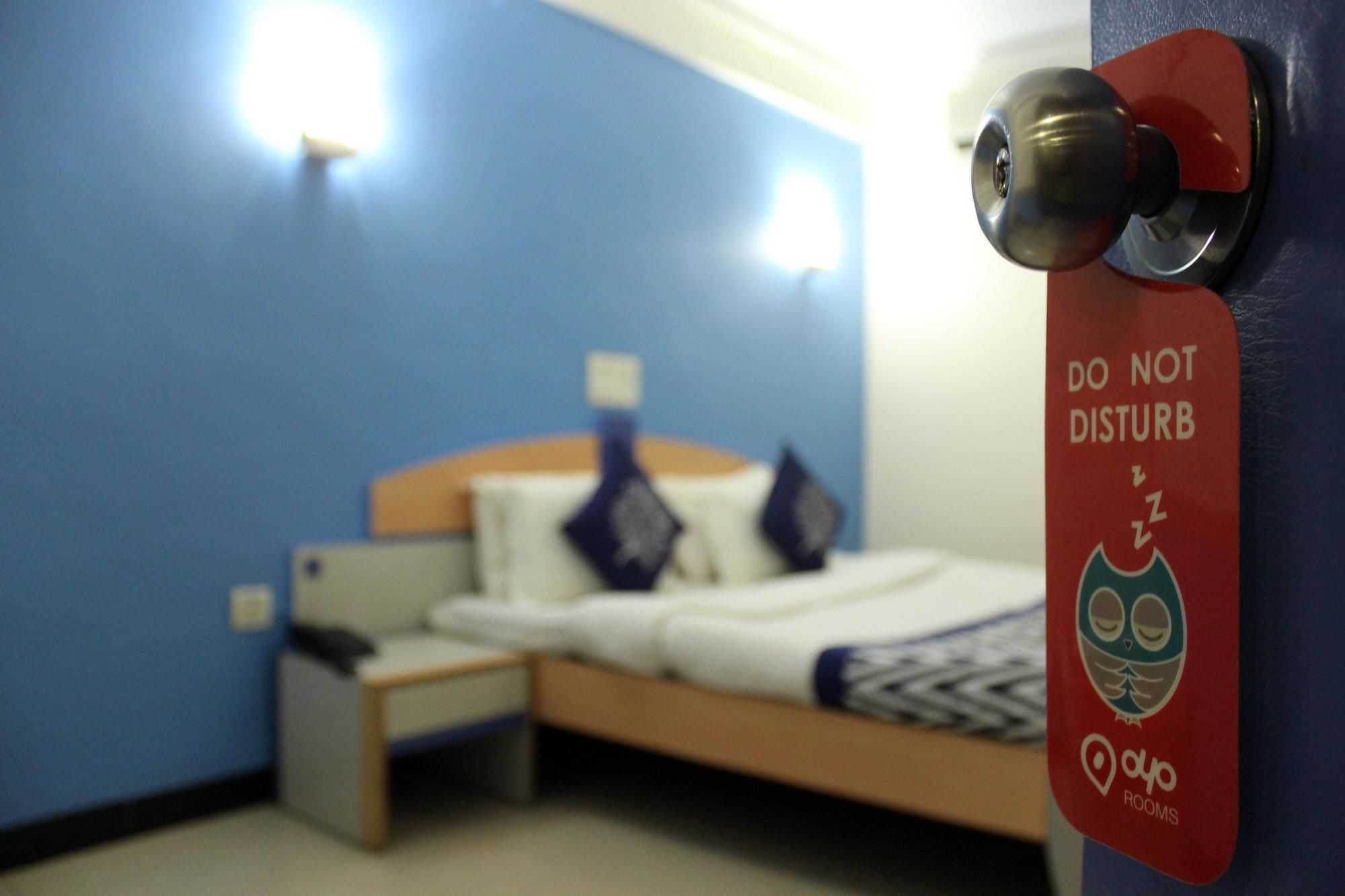 Oyo Rooms Hubli Exterior photo