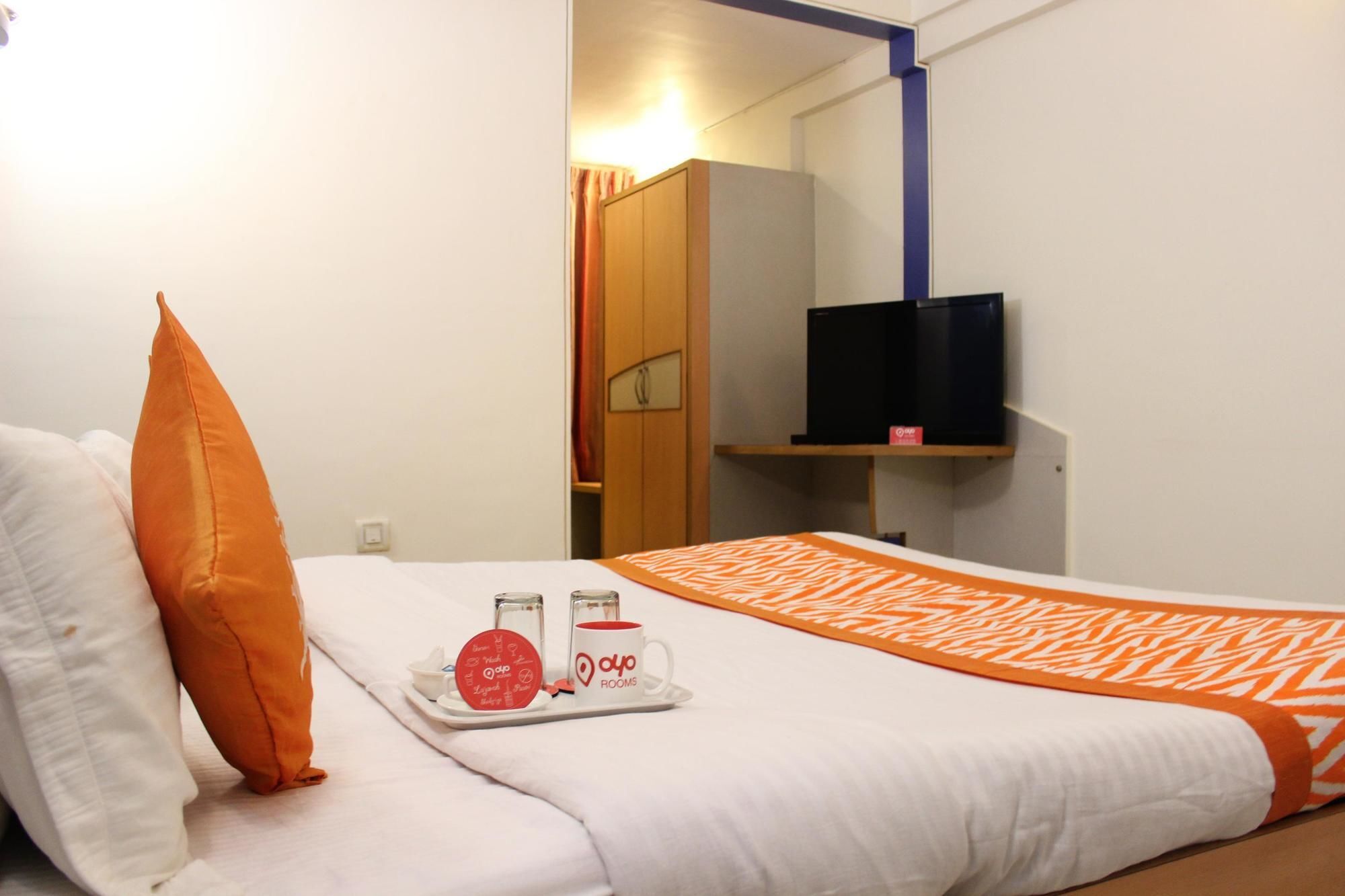 Oyo Rooms Hubli Exterior photo