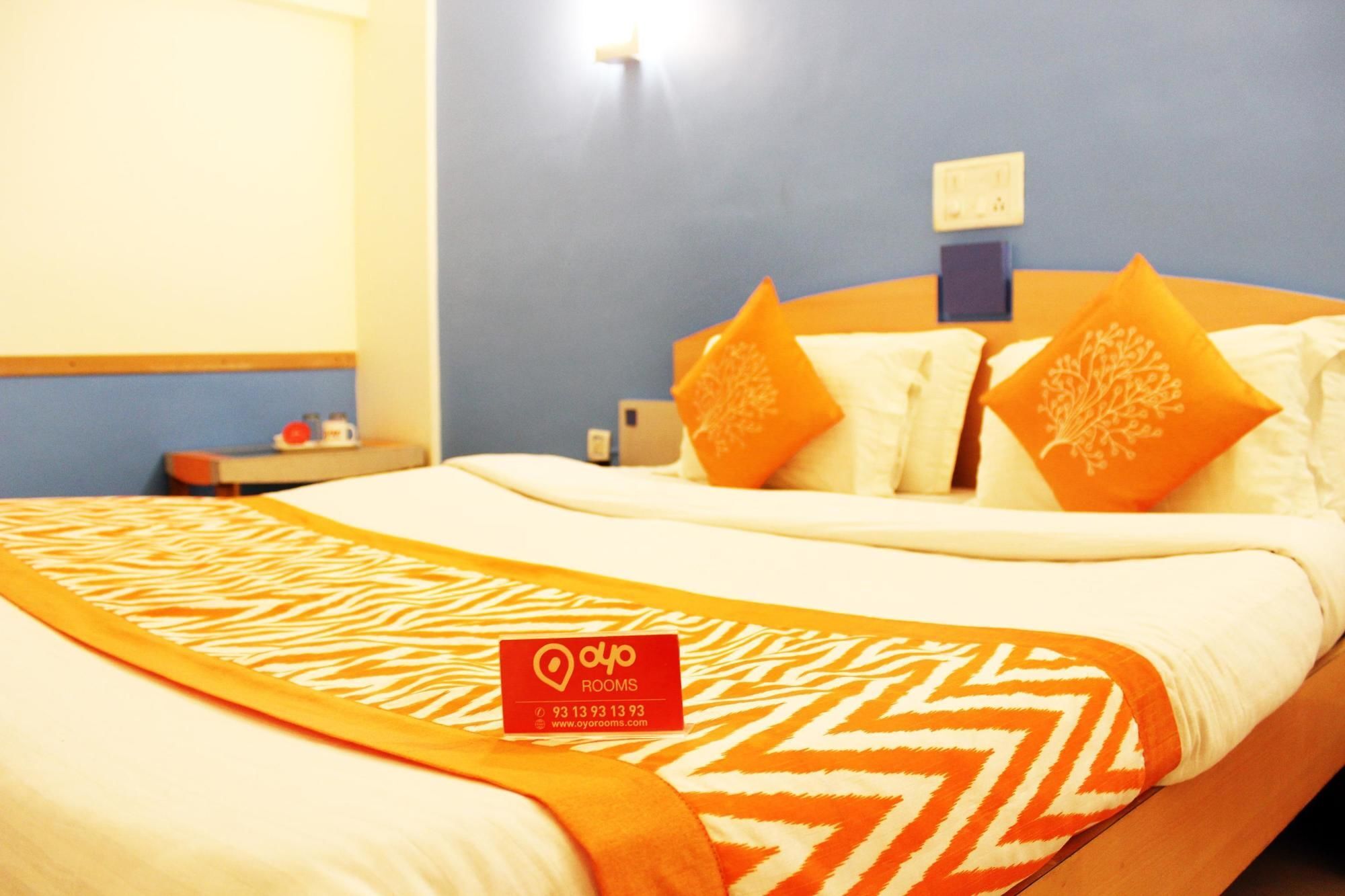 Oyo Rooms Hubli Exterior photo