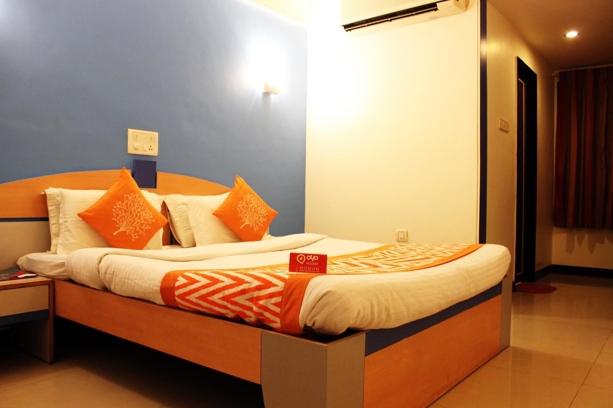 Oyo Rooms Hubli Exterior photo